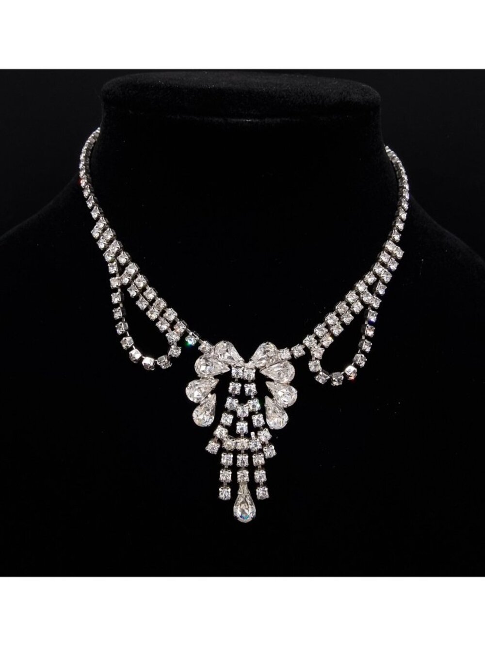Vintage 1950's-1960's Rhinestone Choker Necklace
